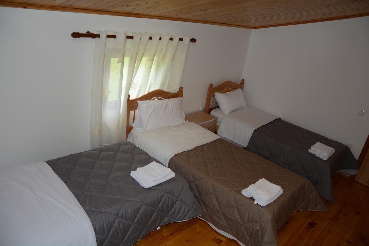 Peraj Guesthouse Vermosh Bagian luar foto